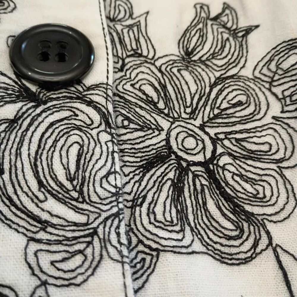 Windridge By Cheryl Nash Women's Top Linen Blend 2 Front Pockets Embroidered - Picture 15 of 16